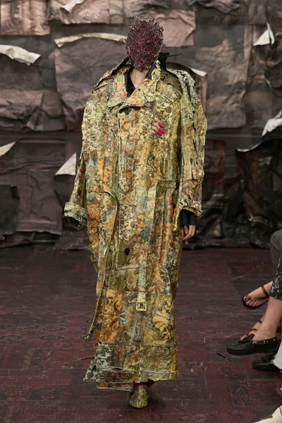 Look 21
